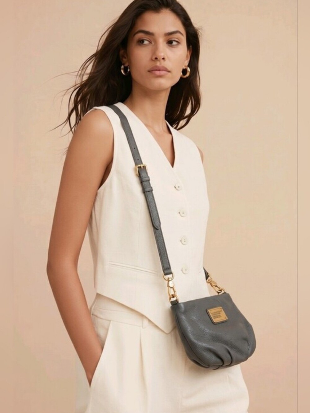 Vintage White Marc Jacobs Pebble Leather Crossbody Bag